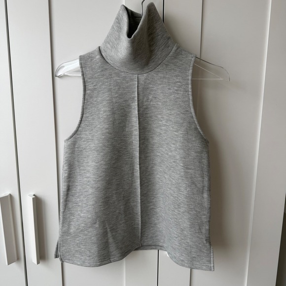 OGL FuzzLuxe Turtle Neck Split Hem Top heather Grey size small NWT - Picture 6 of 12